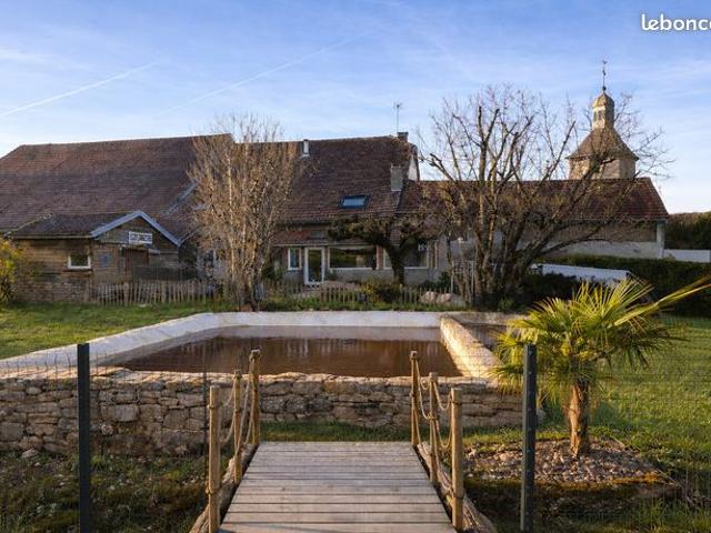 Maison 6 pièces 200 m²