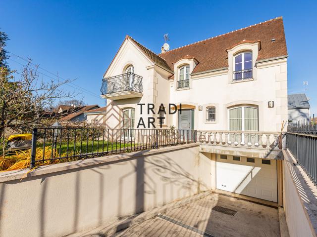 Maison 6 pièces 200 m²