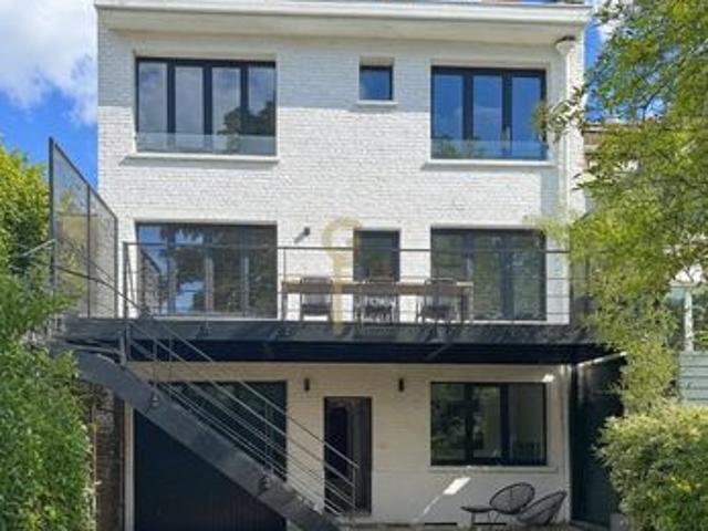 Maison 6 pièces 200 m²