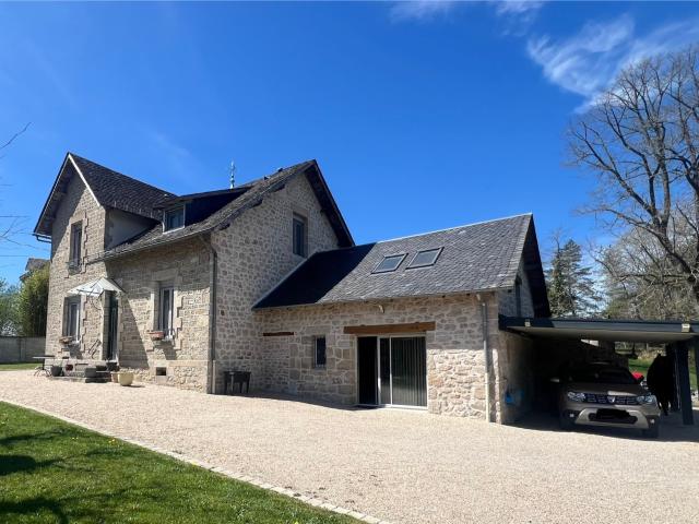 Maison 6 pièces 200 m²