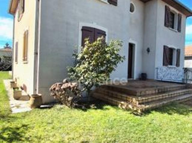Maison 6 pièces 200 m²