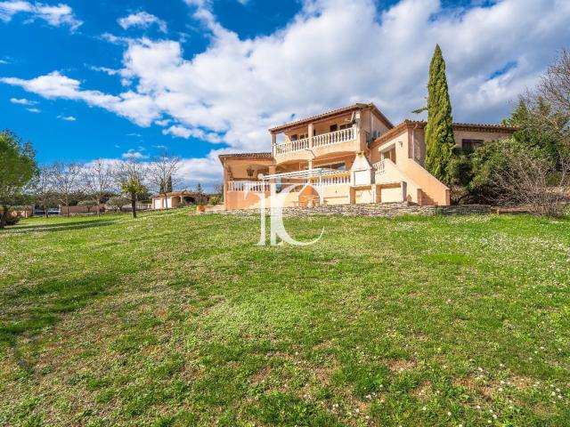 Maison 6 pièces 200 m²