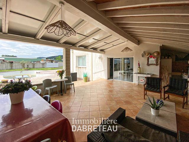 Maison 6 pièces 200 m²