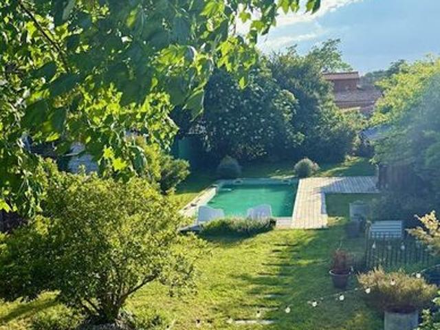 Maison 6 pièces 200 m²