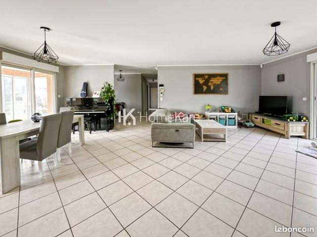 Maison 6 pièces 200 m²