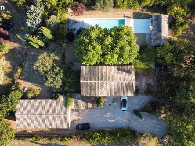 Maison 6 pièces 200 m²