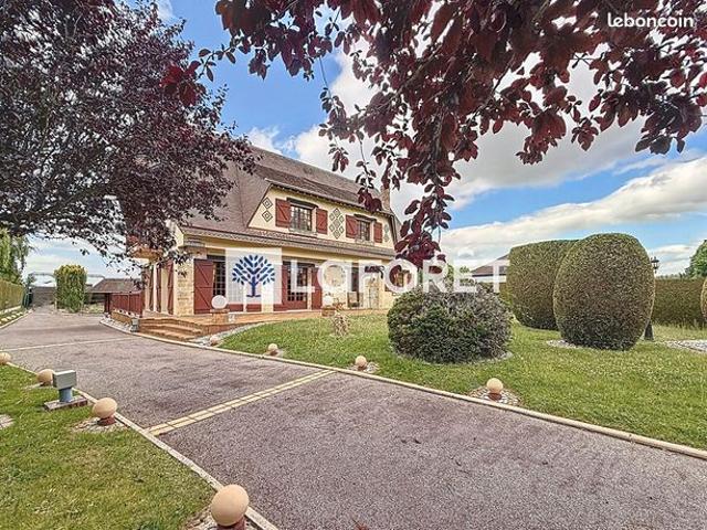 Maison 6 pièces 200 m²