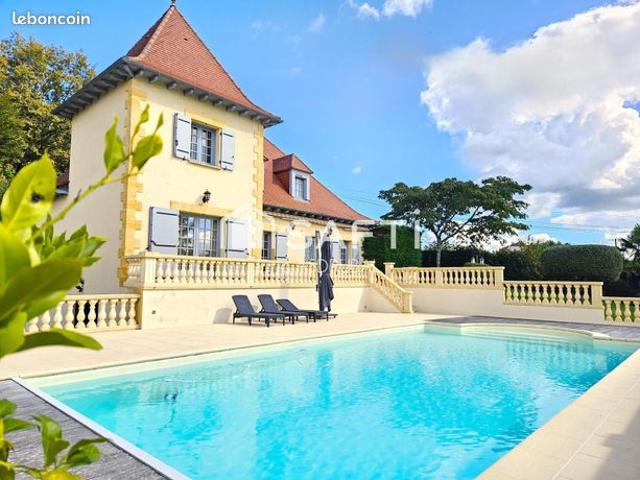Maison 6 pièces 200 m²