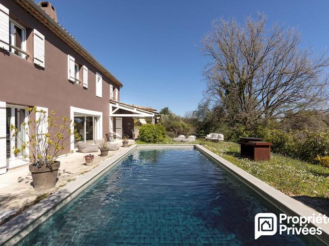 Maison 6 pièces 200 m²