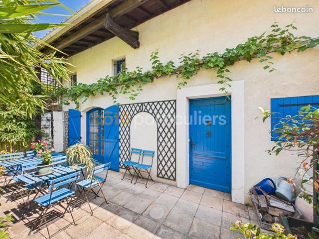 Duplex 6 pièces 201 m²