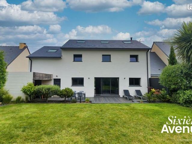 Maison 6 pièces 201 m²