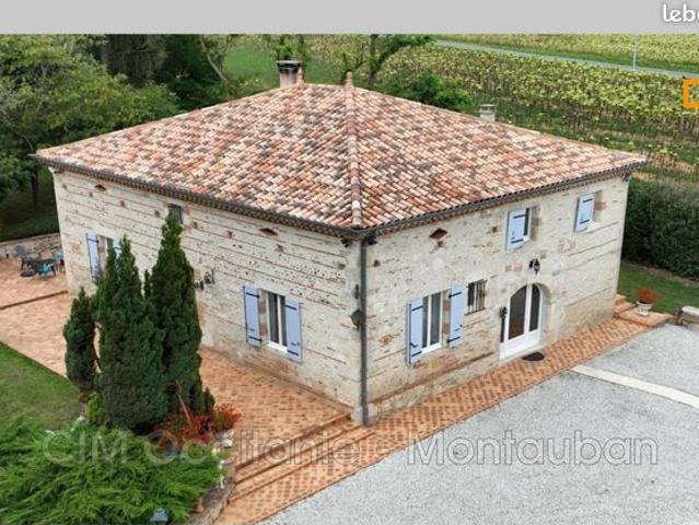 Maison 6 pièces 201 m²
