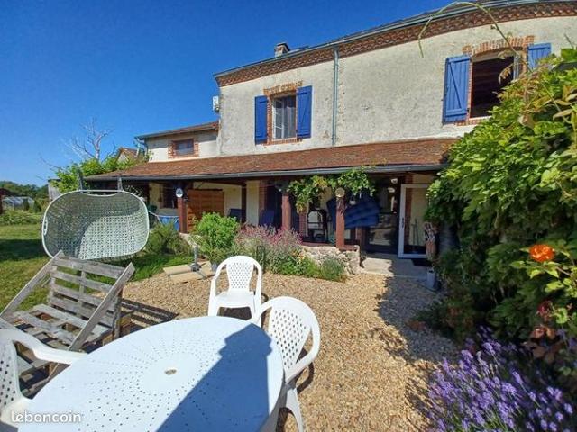 Maison 6 pièces 201 m²