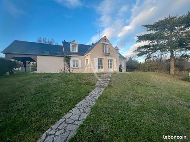Maison 6 pièces 201 m²