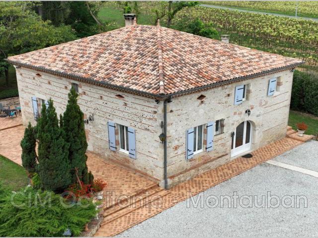 Maison 6 pièces 201 m²