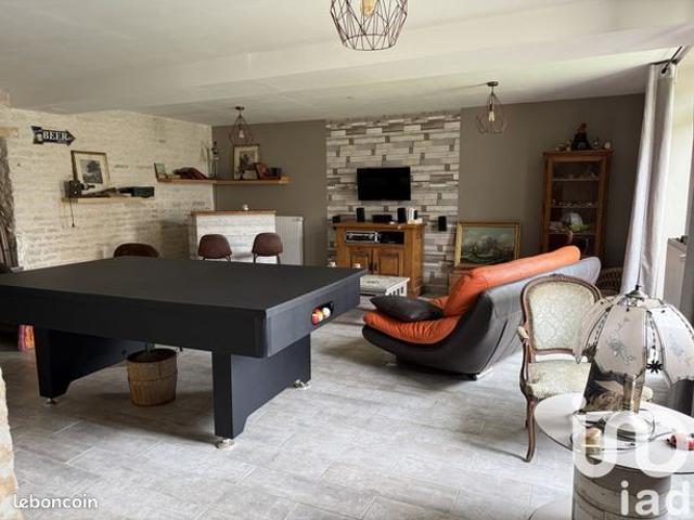 Maison 6 pièces 201 m²