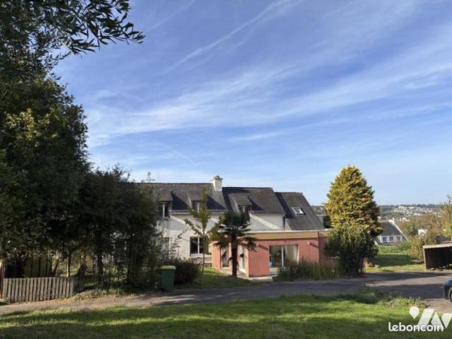 Maison 6 pièces 201 m²