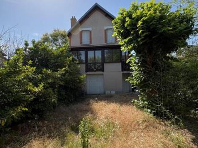Maison 6 pièces 201 m²