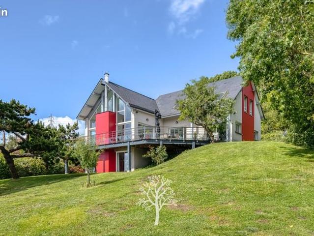 Maison 6 pièces 201 m²
