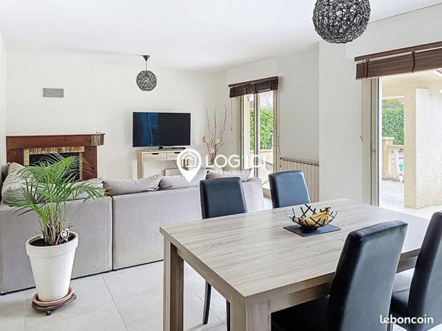 Maison 6 pièces 201 m²