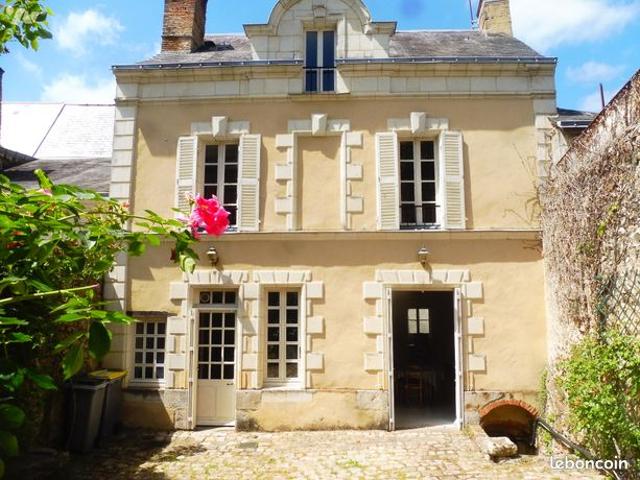 Maison 6 pièces 202 m²