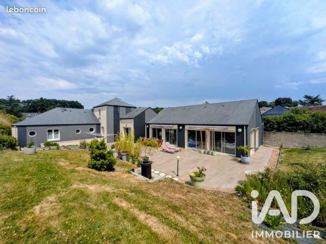Maison 6 pièces 202 m²