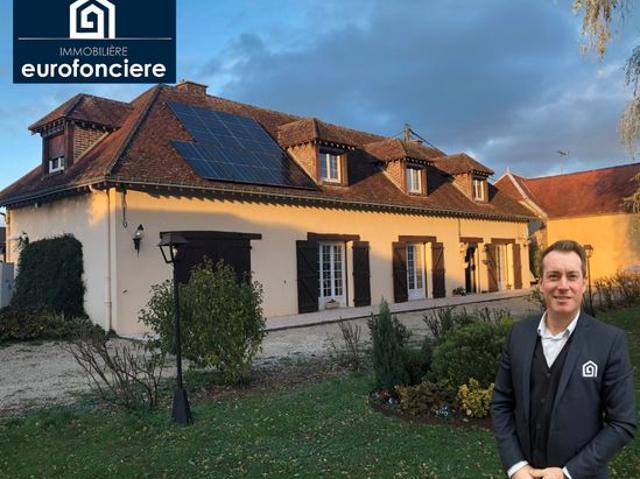 Maison 6 pièces 202 m²