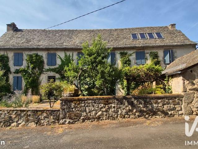 Maison 6 pièces 202 m²