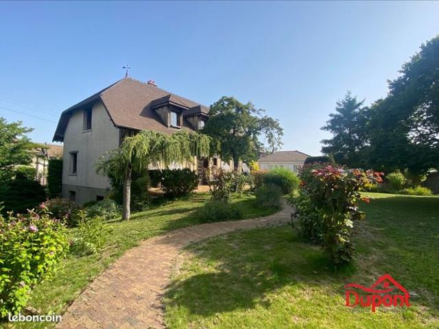 Maison 6 pièces 202 m²