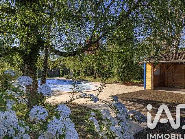 Maison 6 pièces 202 m²
