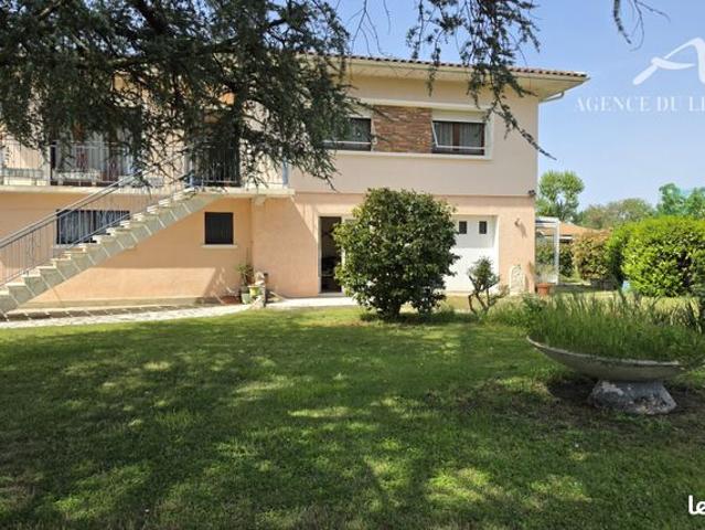 Maison 6 pièces 202 m²