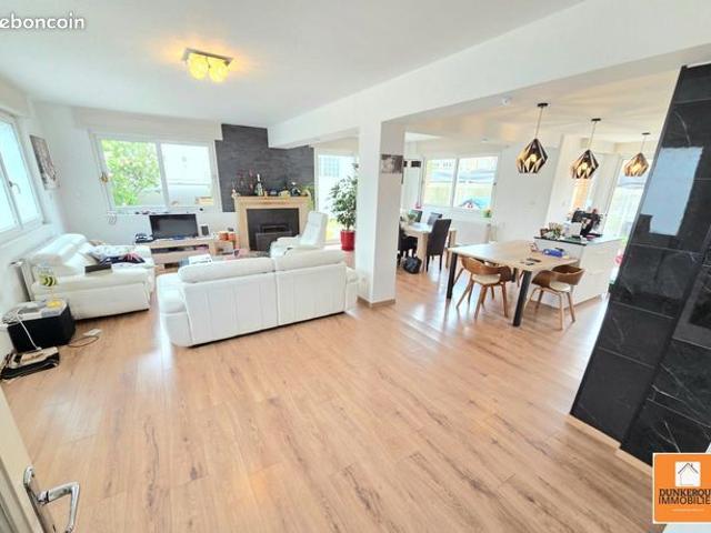 Maison 6 pièces 202 m²