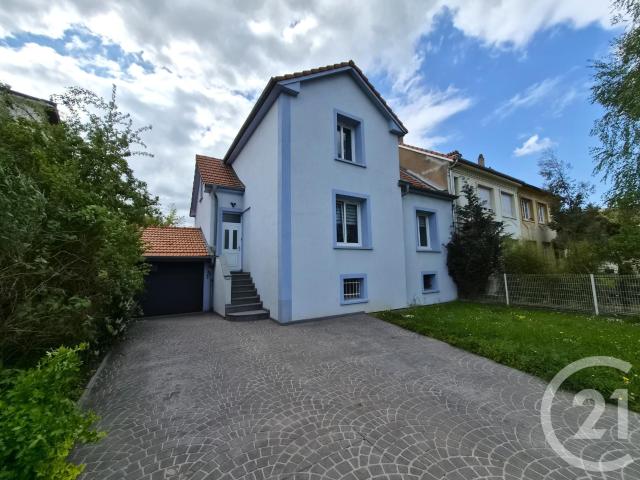 Maison 6 pièces 202 m²