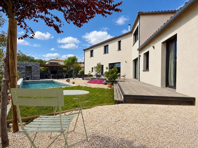 Maison 6 pièces 202 m²