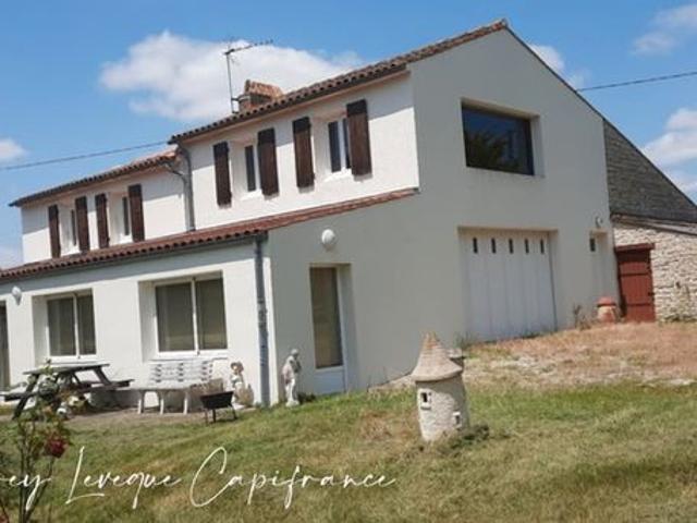 Maison 6 pièces 203 m²