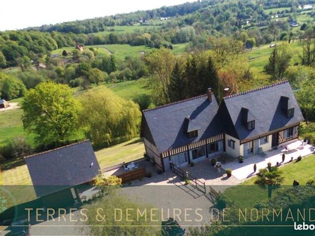 Maison 6 pièces 203 m²