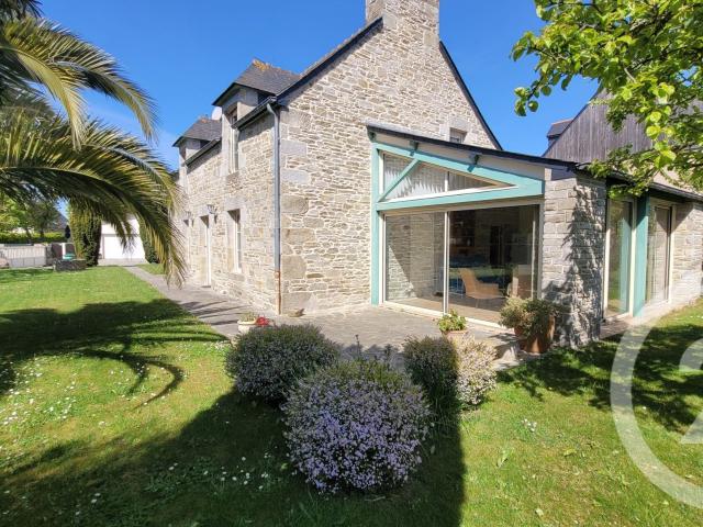 Maison 6 pièces 203 m²