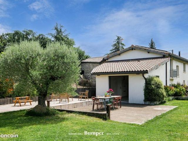 Maison 6 pièces 203 m²