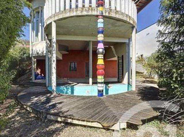 Maison 6 pièces 203 m²