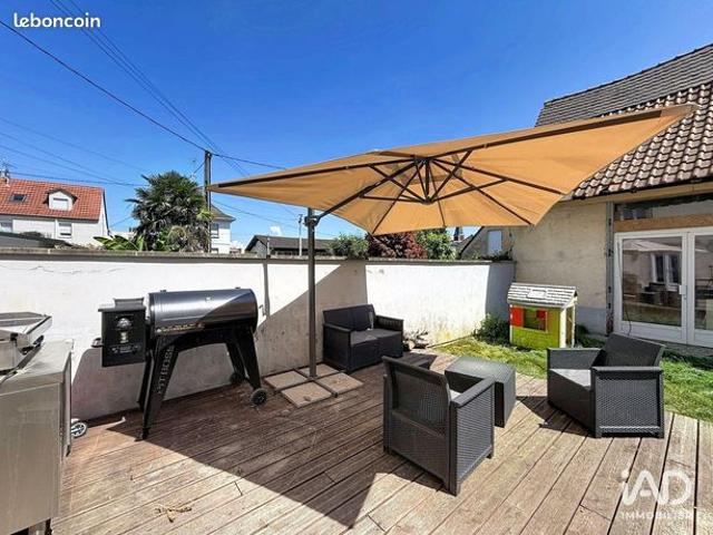 Maison 6 pièces 203 m²