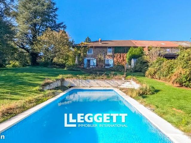 Maison 6 pièces 203 m²