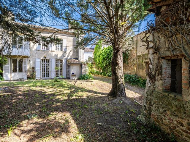 Maison 6 pièces 214 m²