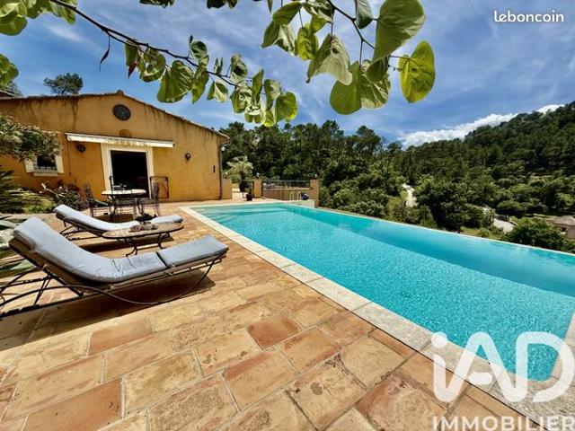 Maison 6 pièces 214 m²