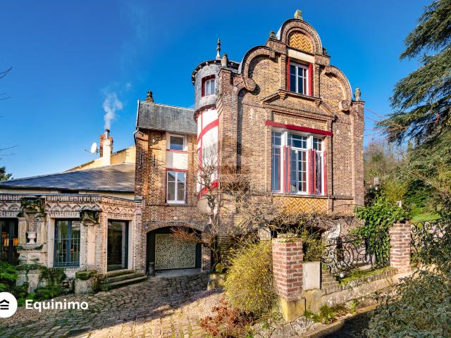 Maison 6 pièces 214 m²
