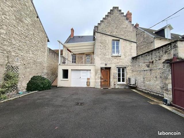 Maison 6 pièces 214 m²