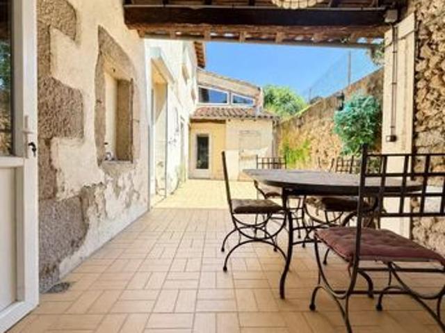 Maison 6 pièces 215 m²