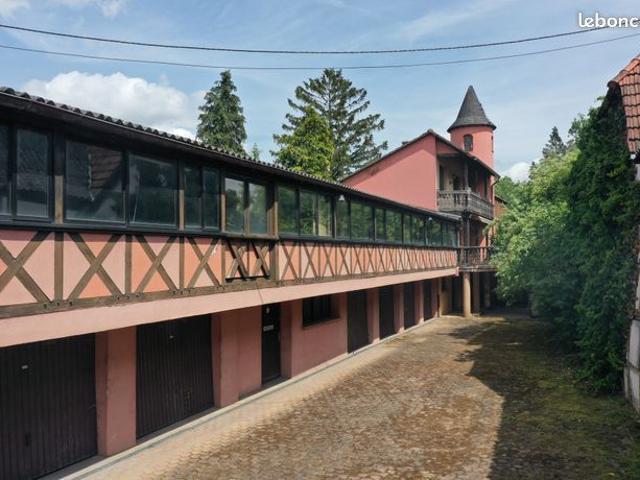 Maison 6 pièces 215 m²