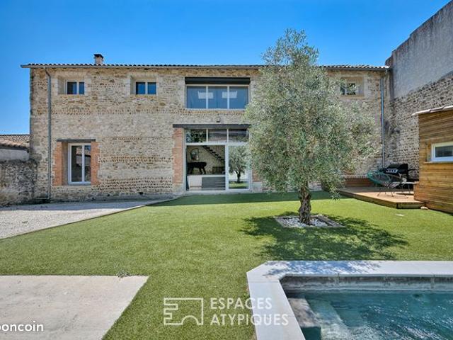 Maison 6 pièces 215 m²