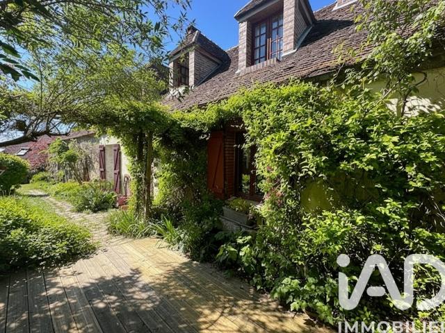 Maison 6 pièces 215 m²