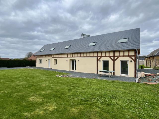 Maison 6 pièces 215 m²